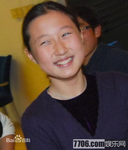 thanh-long-yeu-thuong-con-trai-ghe-lanh-con-gai-2