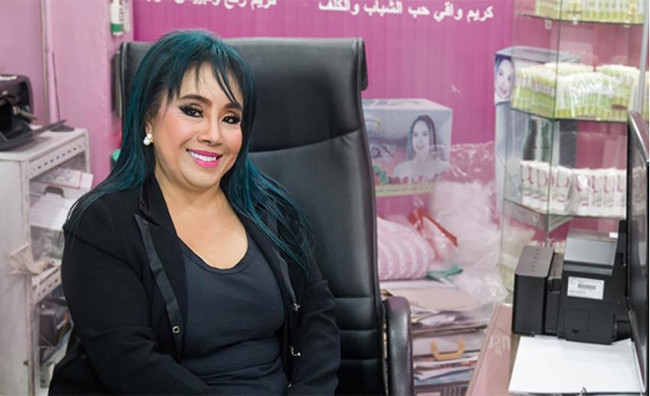 do mat nhin nu dai gia "doi yeu" 28 lan/ngay ben chong tre tren truyen hinh hinh anh 19