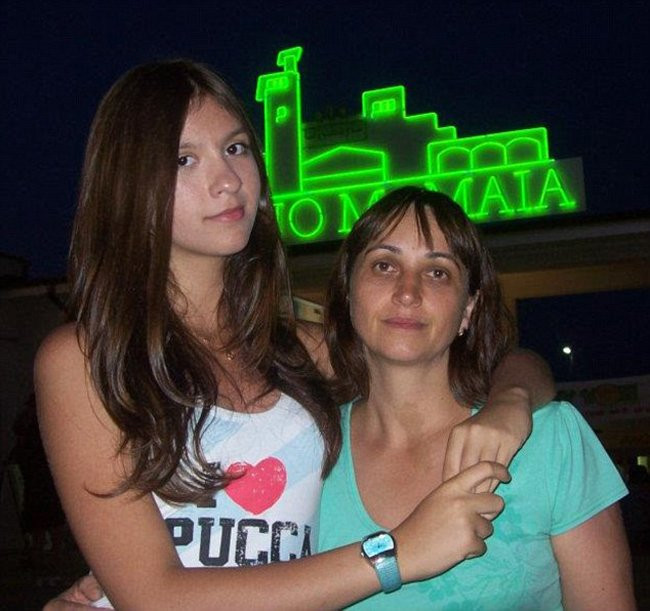 ngam chan dai 18 tuoi duoc dai gia tra 57 ty cho