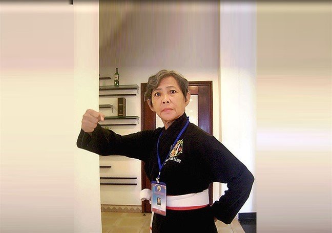 Nu cascadeur dau tien cua Viet Nam dam dot chay than minh qua doi hinh anh 1