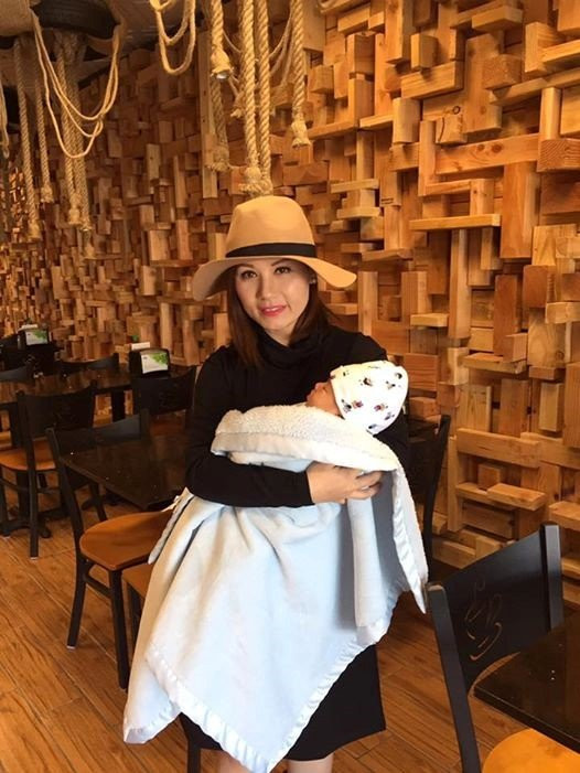 Vo Dan Truong mot minh cham con o My, tiet lo muon ban nha trieu USD hinh anh 1