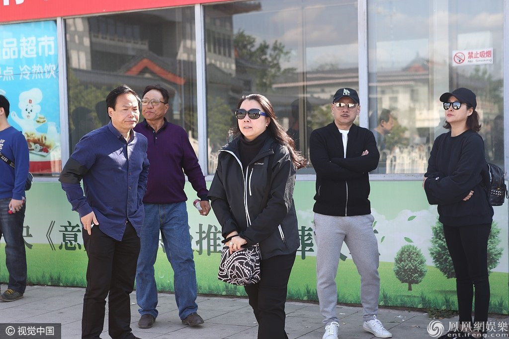 Le tang dao dien Duong Khiet, đạo diễn dương khiết, lễ tang dương khiết, tây du ký 1986, diễn viên tây du ký, sao tây du ký, sao hoa ngữ, đạo diễn dương khiết, tin tức mới nhất, tin tức trong ngày, tin giải trí, tin tức giải trí, tây du ký, sao quốc tế, vtc, vtc news, vtc.vn - 13