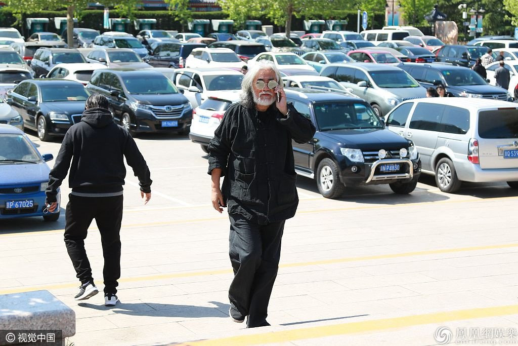 Le tang dao dien Duong Khiet, đạo diễn dương khiết, lễ tang dương khiết, tây du ký 1986, diễn viên tây du ký, sao tây du ký, sao hoa ngữ, đạo diễn dương khiết, tin tức mới nhất, tin tức trong ngày, tin giải trí, tin tức giải trí, tây du ký, sao quốc tế, vtc, vtc news, vtc.vn - 8