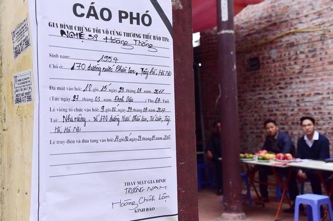 Hinh anh Dien vien Thu Ha, Tran Luc tien dua nghe si Hoang Thang 11