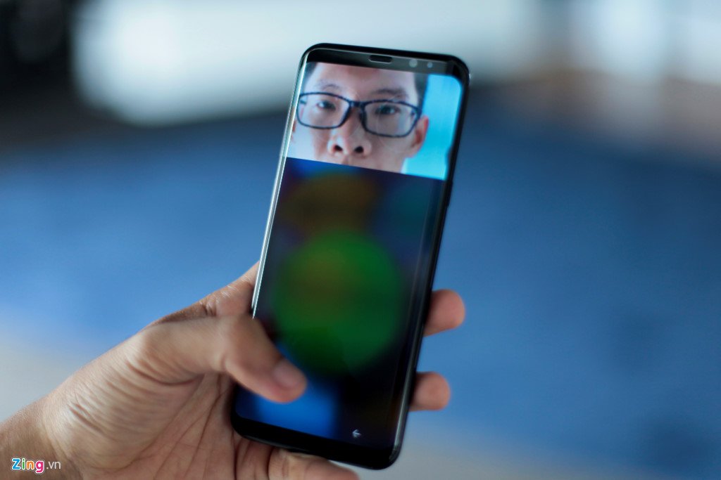 Mo hop Samsung Galaxy S8, S8+ ban thuong mai sap ban tai VN hinh anh 13