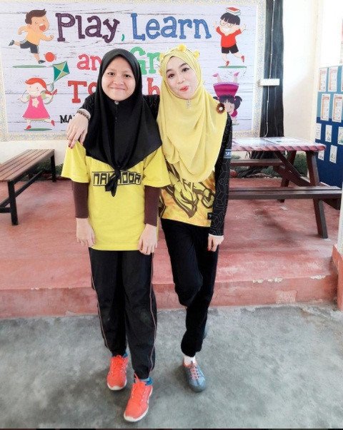 Co giao nguoi Malaysia dep nhu hot girl hinh anh 8