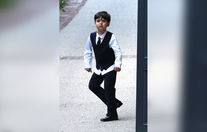 Miranda Kerr hat tang chong ty phu trong le cuoi hinh anh 3