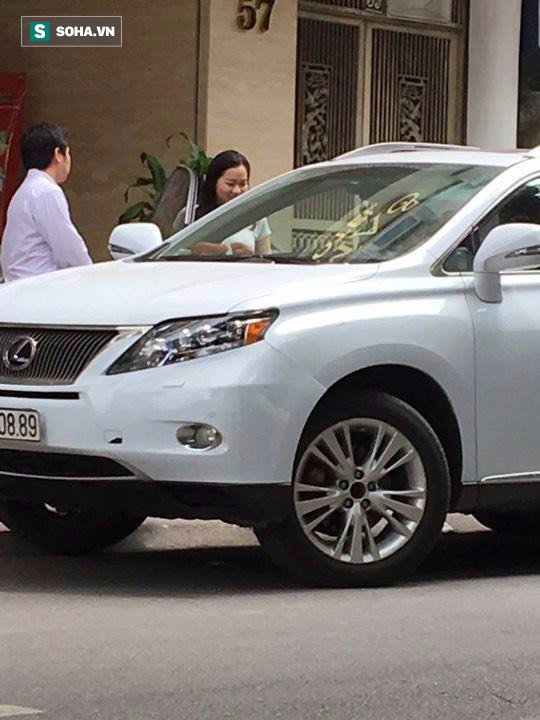 Sau lời nói gây sốc của Lâm Vinh Hải, Lý Phương Châu ra Hà Nội phẫu thuật thay đổi diện mạo - Ảnh 4.