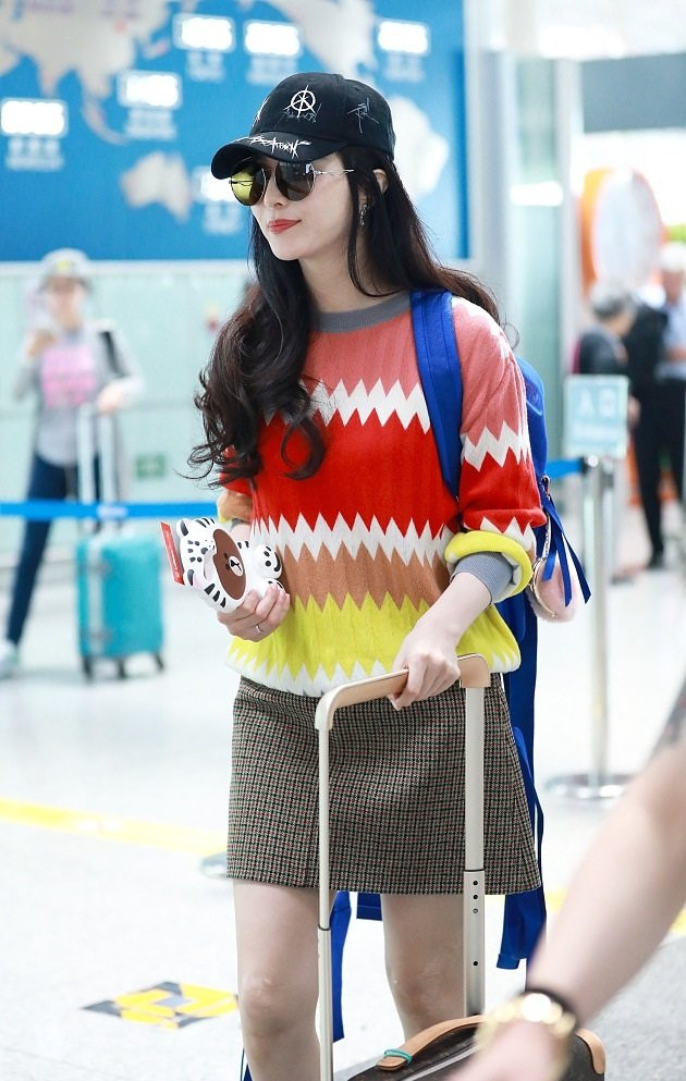 Rộ tin Phạm Băng Băng đính hôn với bạn trai Lý Thần ảnh 4