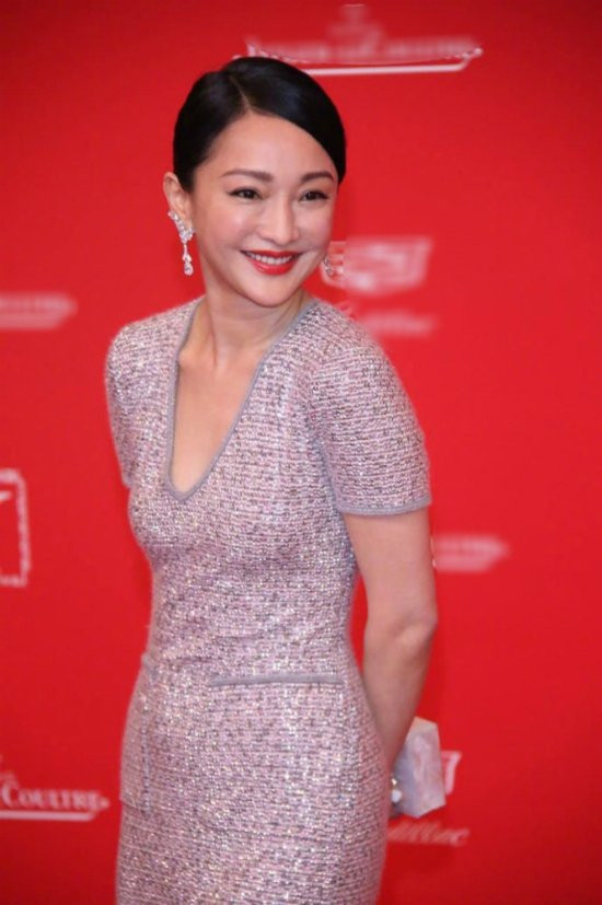 luu-diec-phi-dep-nhu-nang-cong-chua-tren-tham-do-5