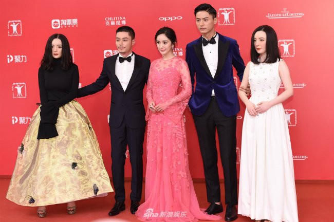 luu-diec-phi-dep-nhu-nang-cong-chua-tren-tham-do-6