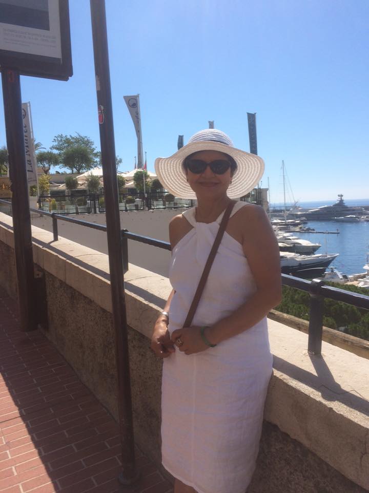 Hoàng Thùy Linh “lép vế” nhan sắc mẹ chồng tương lai - 5