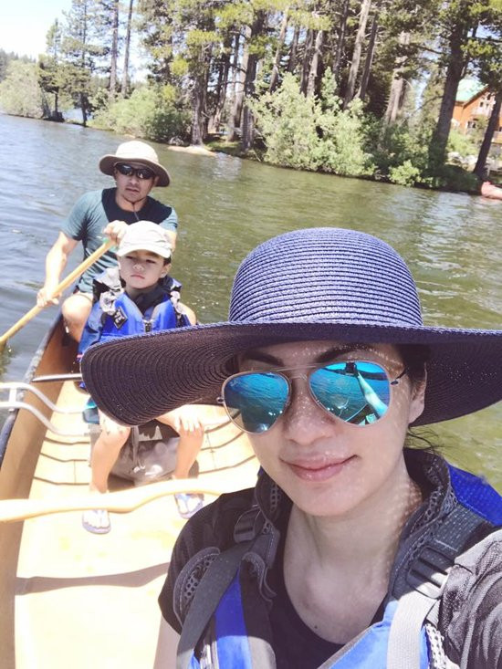 bo-me-ngoc-thuy-viet-tam-thu-mong-con-gai-tro-ve-sau-5-nam-cat-dut-quan-he-1