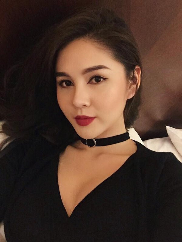 doi-thuong-cua-thu-hoai-nguoi-yeu-bao-ngau-trong-nguoi-phan-xu