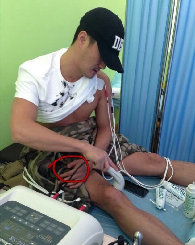 Chan Tu Dan loi dung canh quay, danh Ngo Kinh gay xuong hinh anh 2