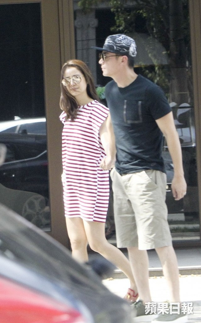 Lam Tam Nhu va Hoac Kien Hoa tinh cam tren pho hinh anh 5