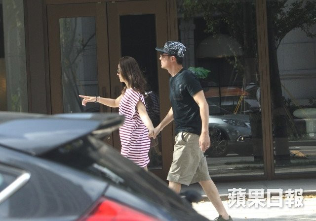 Lam Tam Nhu va Hoac Kien Hoa tinh cam tren pho hinh anh 4