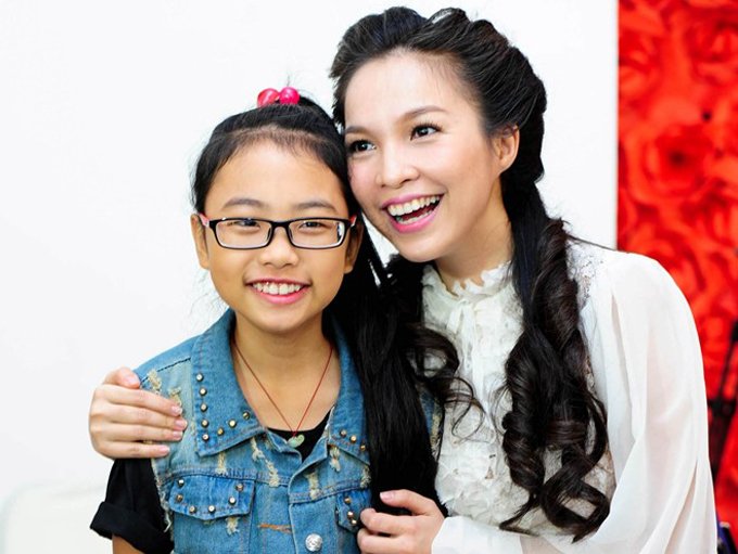 nhung-lum-xum-bua-vay-phuong-my-chi-tu-khi-noi-tieng-2