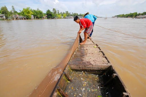 Nong dan mien Tay kiem tien 'de ot' nho lu ve som hon moi nam hinh anh 3