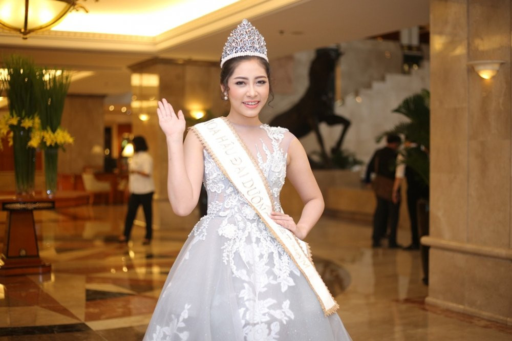 hoa hau dai duong dang thu thao