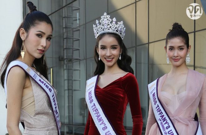 Hoa hau chuyen gioi xinh dep cua Thai Lan bi ghe lanh hinh anh 1