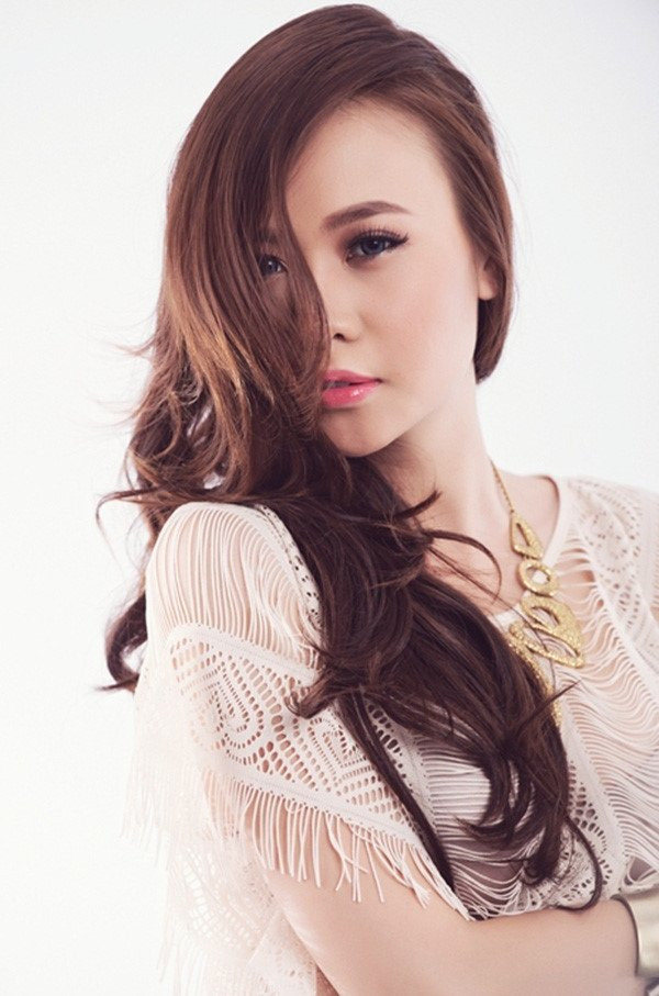 5 moi tinh on ao cua Cuong Do La va nguoi dep showbiz Viet hinh anh 2