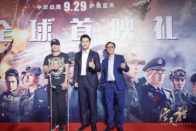 Ngo Kinh len doi: Chong nang van duoc Thanh Long, Ly Than nho va hinh anh 5