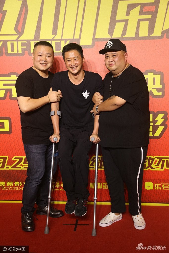 Ngo Kinh len doi: Chong nang van duoc Thanh Long, Ly Than nho va hinh anh 4