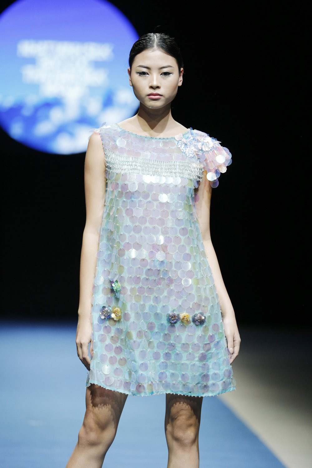 Dao Ha trinh dien BST cua NTK Thanh Thuy 5