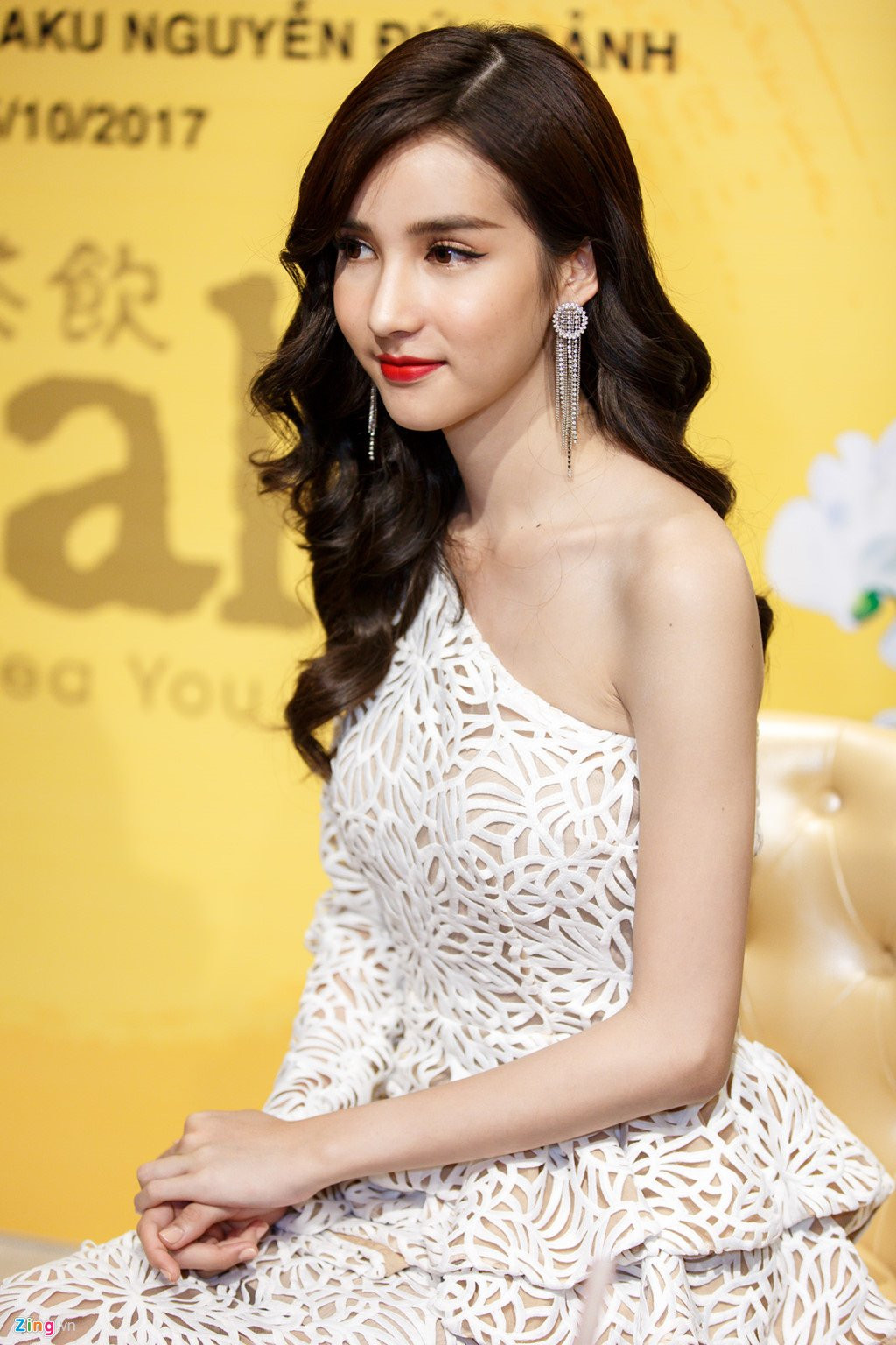 Thien than chuyen gioi Thai Lan: 'Mong co nguoi dan ong chap nhan toi' hinh anh 3