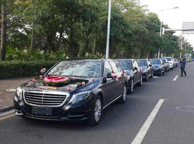 Su that ve dan sieu xe trong le cuoi Song Hye Kyo - Song Joong Ki hinh anh 3