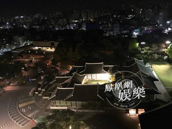 Le cuoi Song Hye Kyo - Song Joong Ki: Dung rao chan can tac nghiep hinh anh 7