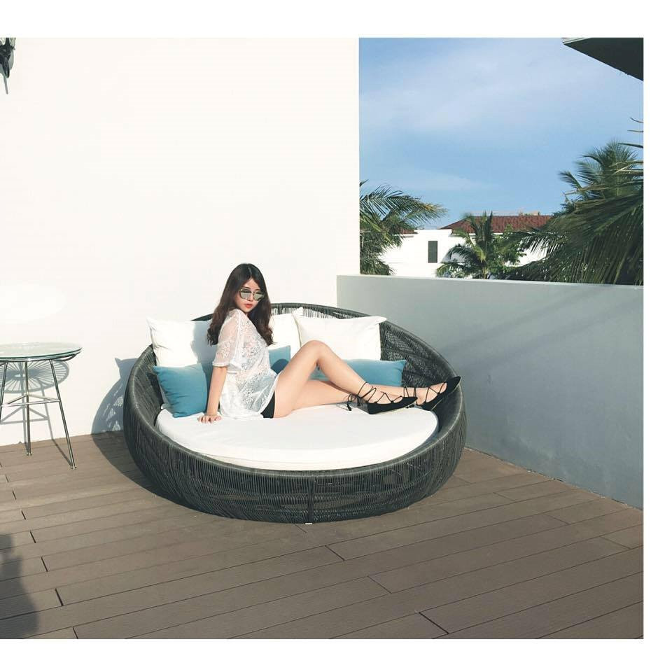 Cuoc song sang chanh dat day hang hieu cua tan Hoa hau Dai duong hinh anh 8