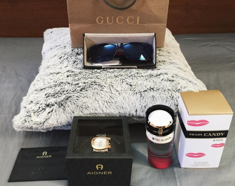 Cuoc song sang chanh dat day hang hieu cua tan Hoa hau Dai duong hinh anh 12