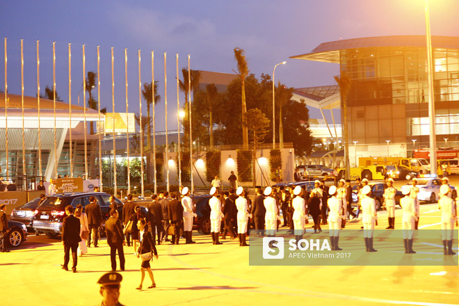 Quốc vương Brunei tự lái Cung điện bay siêu sang A340-212 tới Đà Nẵng dự APEC - Ảnh 4.