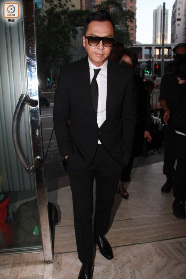 Anh ca showbiz Hoa ngu qua doi: Thanh Long, Chan Tu Dan den vieng hinh anh 6