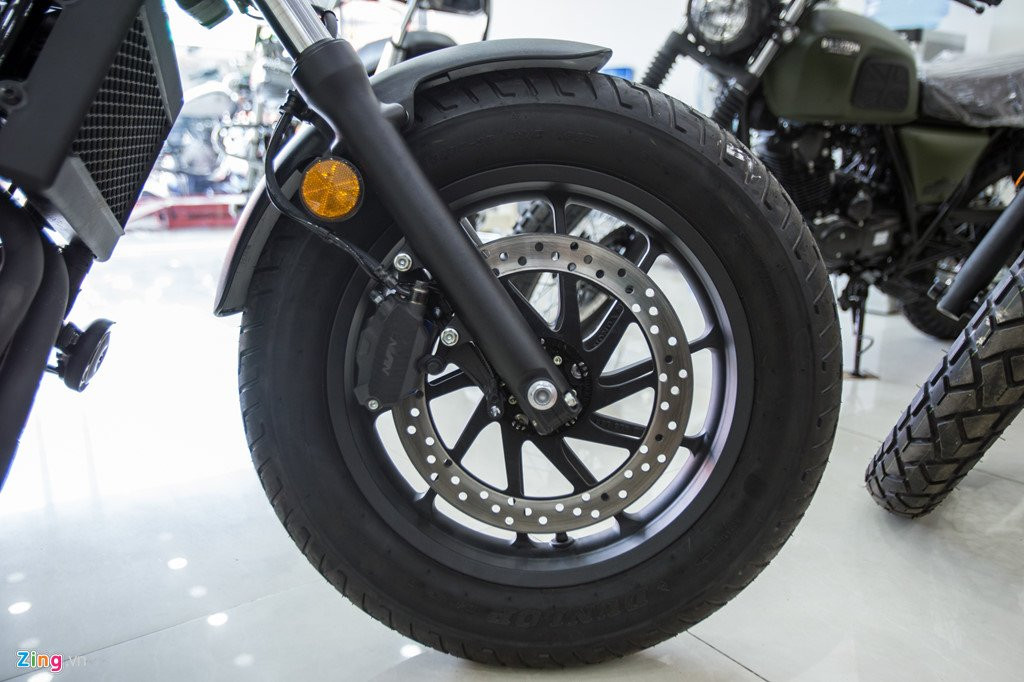 Honda Rebel 500 dau tien ve Viet Nam, gia hon 200 trieu dong hinh anh 5