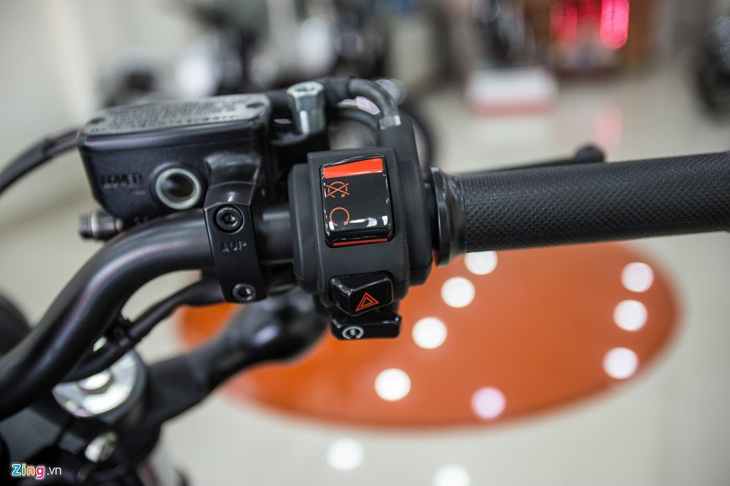 Honda Rebel 500 dau tien ve Viet Nam, gia hon 200 trieu dong hinh anh 6