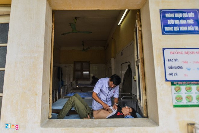 Cau cuu bac si sau khi 'doi tac' thu nhan mac HIV hinh anh 2