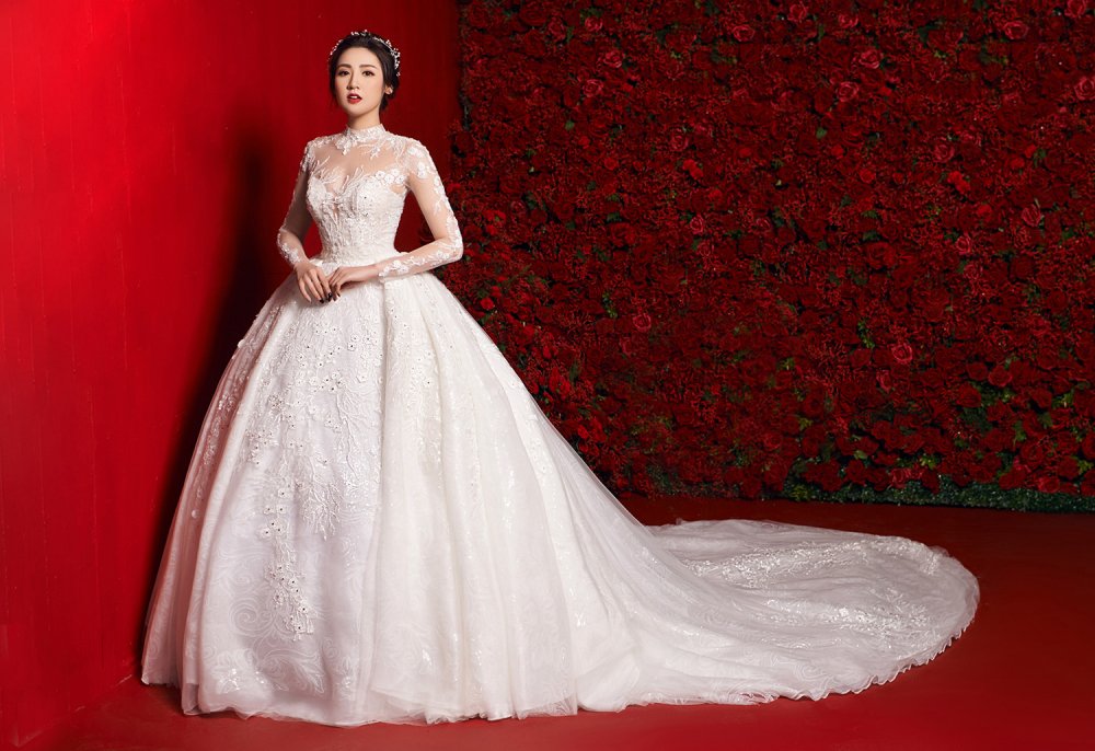 8 mẫu váy cưới công chúa lộng lẫy, sang trọng cho cô dâu