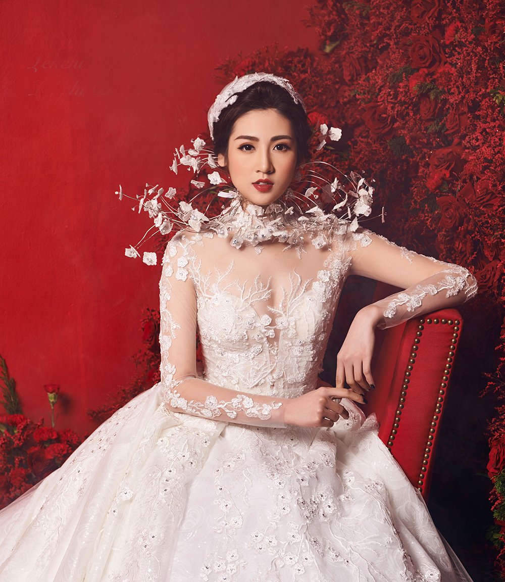 Choáng váng với đám cưới của giới siêu giàu Châu Á: Váy cưới đính 200 viên kim  cương, 400 khách tới từ 13 quốc gia