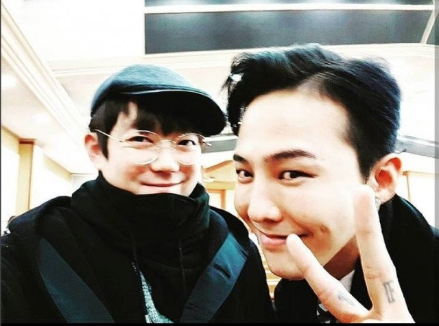 Le cuoi Taeyang: Buc anh hiem hoi cua co dau va chu re hinh anh 3