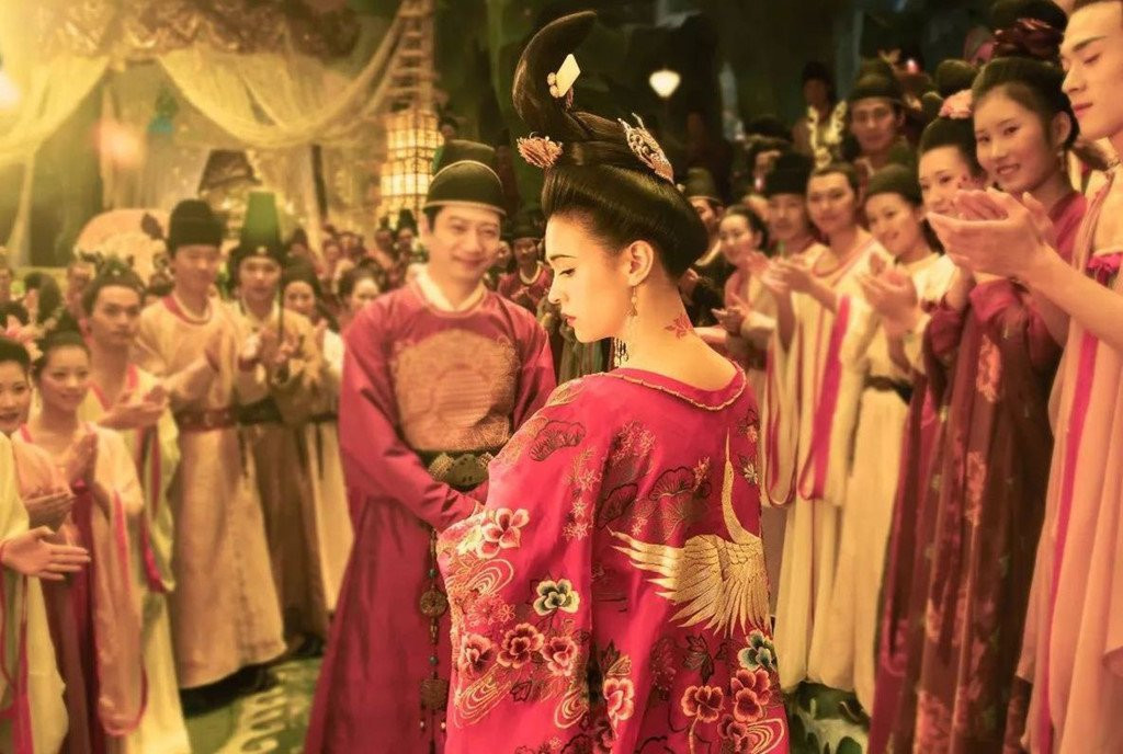 Truong Nghe Muu va Tran Khai Ca: Cap dao dien tai ba cung nga ngua hinh anh 4