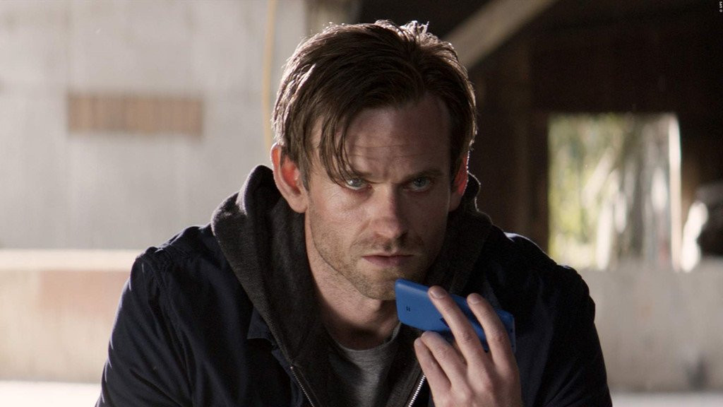 '50 sac thai': Tinh yeu chiem huu, doc hai nup duoi vo boc dao duc hinh anh 4