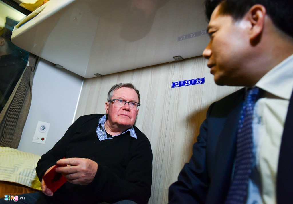 Chuyen tau cuoi nam ngap tran khong khi Tet hinh anh 6