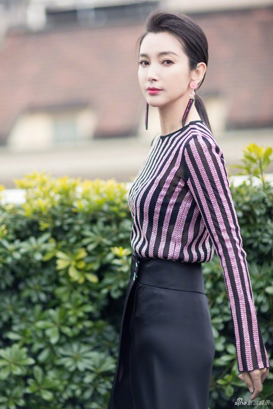 Gương mặt tiêm botox quá đà của Lý Băng Băng - 4