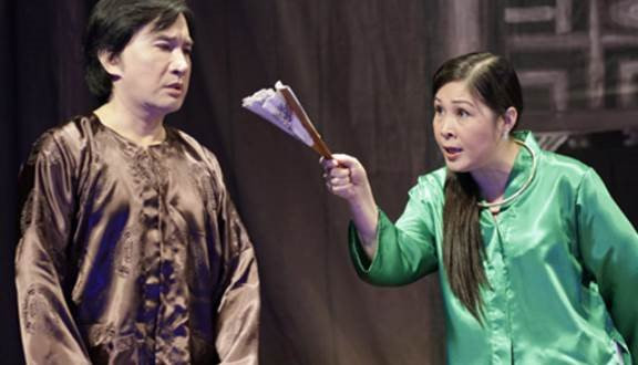 NSND Hong Van: 'Toi da lo hon 2 ty dong vi san khau kich' hinh anh 2