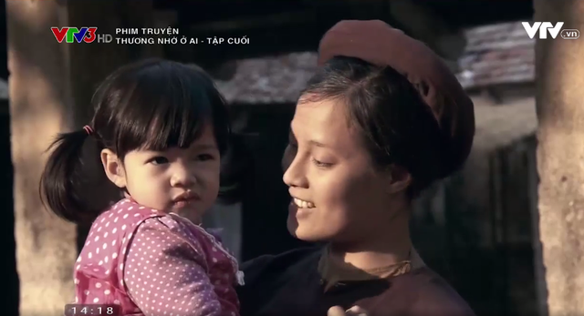 Ở tập 34, Nhân bế bé Ban Mai - kết quả đêm ân ái bí mật giữa con gái mình và người tình cũ.