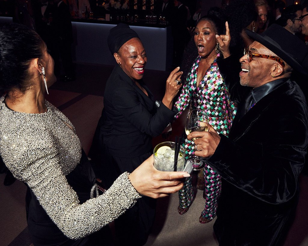 Nhung khoanh khac tuyet dep khep lai mua Oscar thu 90 hinh anh 11