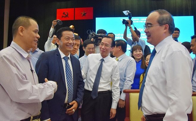 Lanh dao TP.HCM giam 30% cac cuoc hop, danh thoi gian ho tro DN hinh anh 1